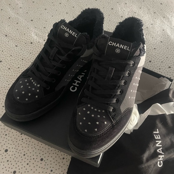 Chanel velvet sneakers in black size 41 - Picture 6 of 8